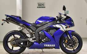 YAMAHA YZF-R1 2004 RN13