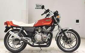 YAMAHA XJ550 2022 4V8