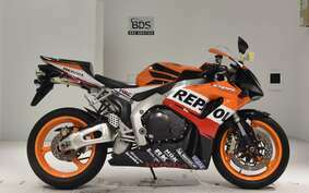 HONDA CBR1000RR 2007 SC57