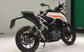 KTM 390 DUKE 2024