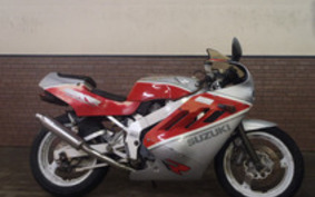 SUZUKI GSX-R400 K 1990 GK73A