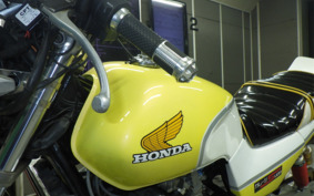 HONDA JADE MC23