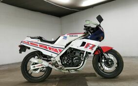 YAMAHA FZ400 R 1984 46X