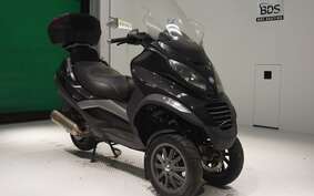 PIAGGIO MP3 250