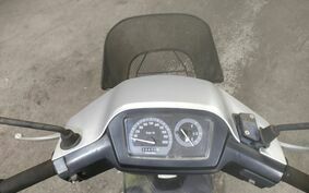 SUZUKI ADDRESS V100 CE13A