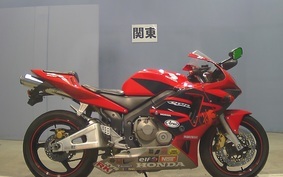 HONDA CBR600RR 2003 PC37