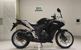 HONDA CBR250R GEN 3 MC41