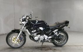 SUZUKI BANDIT 250 GJ74A