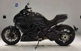 DUCATI DIAVEL Carbon 2013