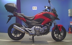 HONDA NC 700 X A 2012 RC63