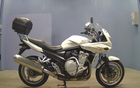 SUZUKI BANDIT 1250 SA GW72A