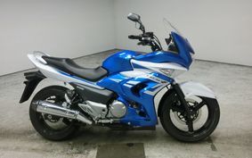 SUZUKI GSR250F GJ55D