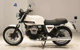 MOTO GUZZI V7 CLASSIC 2012