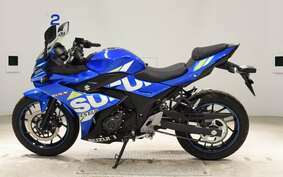 SUZUKI GSX250RA DN11A