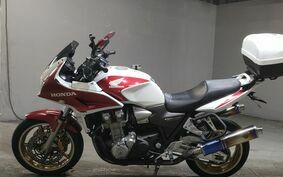 HONDA CB1300SB SUPER BOLDOR 2005 SC54