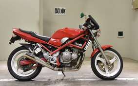 SUZUKI BANDIT 250 GJ74A