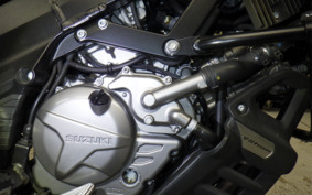 SUZUKI DL650 ( V-Strom 650 ) XTA 2022 C733M