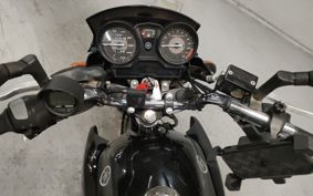 YAMAHA YBR125 RE05