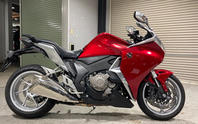 HONDA VFR1200F DCT 2010 SC63