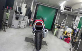 HONDA CBR900RR 3 2000 SC44