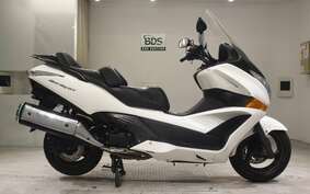 HONDA SILVER WING 400 GT Type 2014 NF03