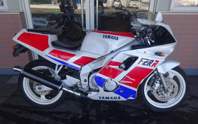 YAMAHA FZR250 R 3LN