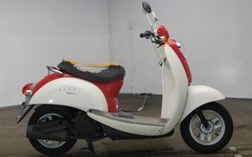 HONDA CREA SCOOPY AF55