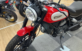 DUCATI  DUCATI  SCRAMBLER  ICON  2018 KB01