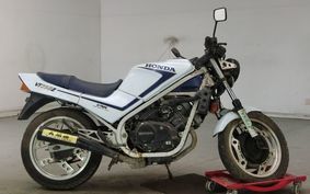 HONDA VT250Z MC08