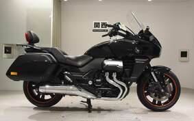 HONDA CTX1300 2015 SC74