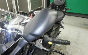 SUZUKI GSX-R125 DL33B