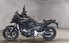 HONDA NC750X RC90