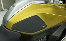 BMW F900XR 2020