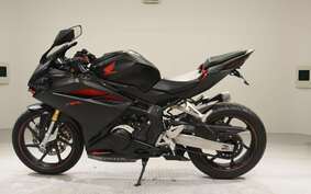 HONDA CBR250RR A MC51