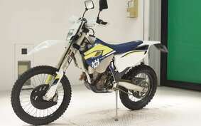 HUSQVARNA FE250