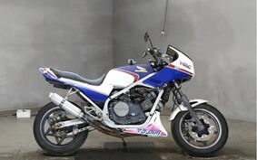 HONDA VF750F 1986 RC15