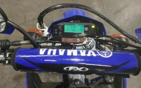 YAMAHA WR250R DG15J