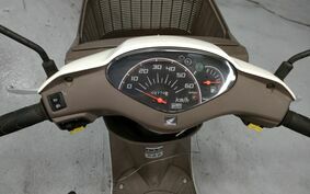 HONDA DIO CESTA AF68