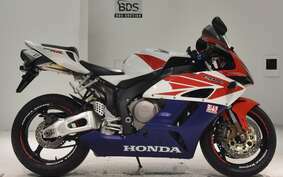 HONDA CBR1000RR 2005