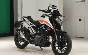 KTM 390 DUKE 2024