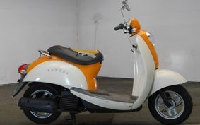 HONDA CREA SCOOPY AF55