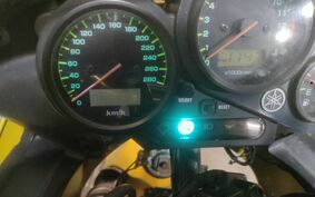 YAMAHA FZ FAZER FEATHER 2002 RN066