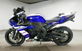 YAMAHA YZF-R1 2004 RN12