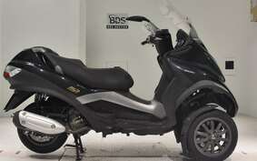 PIAGGIO MP3 250