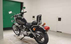 YAMAHA VIRAGO 250 3DM