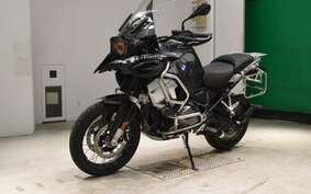 BMW R1250GS ADVENTURE 2023 0M11