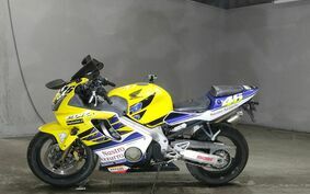 HONDA CBR600F4 2002 PC35