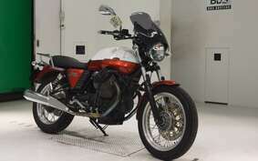 MOTO GUZZI V7 SPECIAL 2013