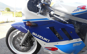 SUZUKI GSX-R750 1989 GR77C