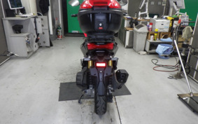 HONDA ADV150